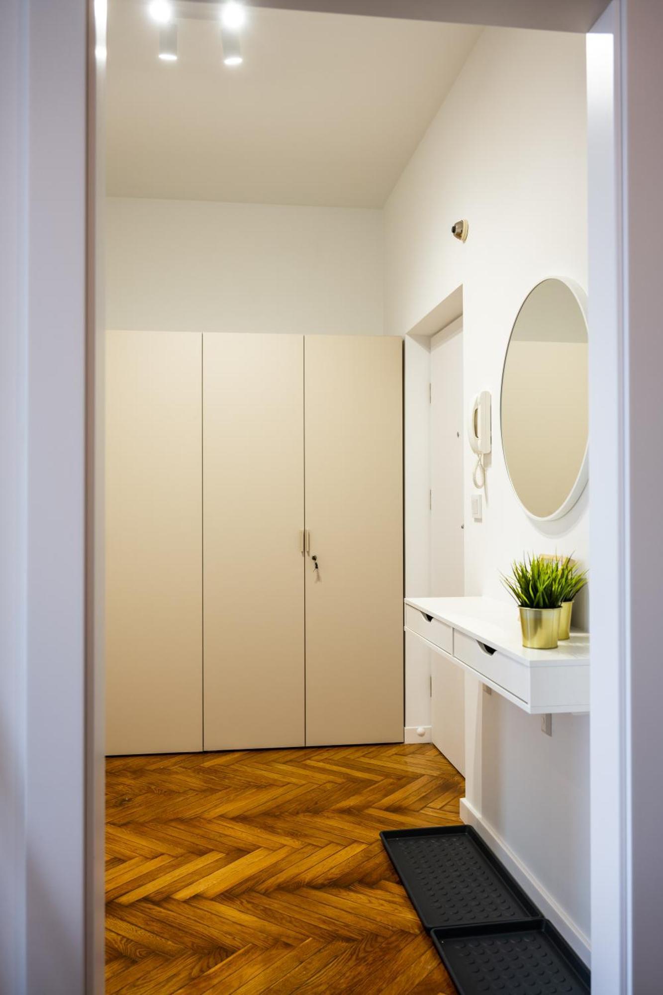 Sunny Corner Apartment Krasków Exterior foto